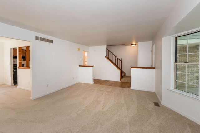 5665 Caren Drive, Ypsilanti, MI 48197