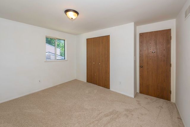 5665 Caren Drive, Ypsilanti, MI 48197