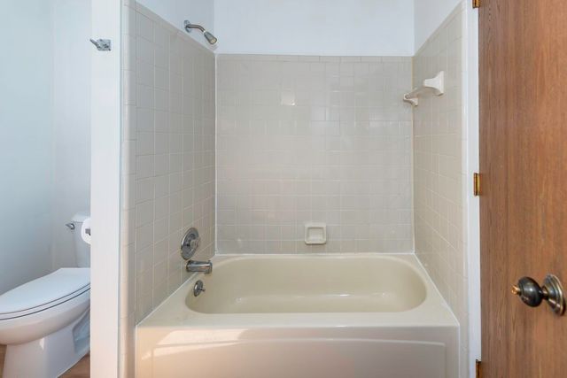 5665 Caren Drive, Ypsilanti, MI 48197