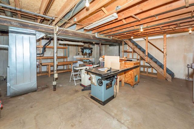 5665 Caren Drive, Ypsilanti, MI 48197