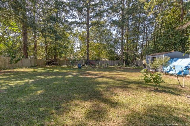 1060 Strickland Bridge Road, Fayetteville, NC 28304