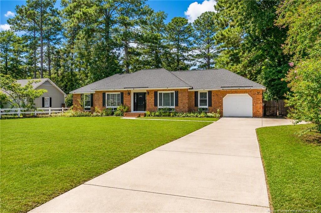 1060 Strickland Bridge Road, Fayetteville, NC 28304