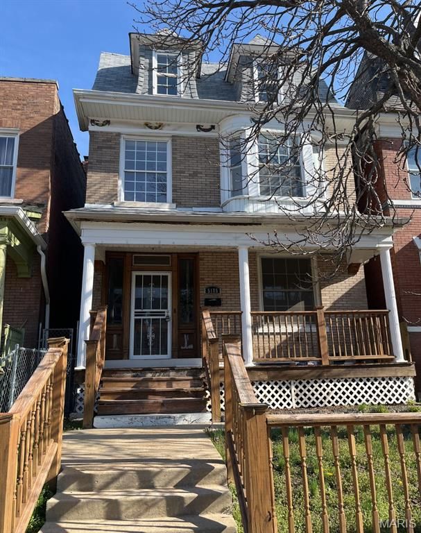 5185 Enright Avenue, St Louis, MO 63108
