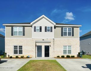2400 Chavis Drive B, Greenville, NC 27858