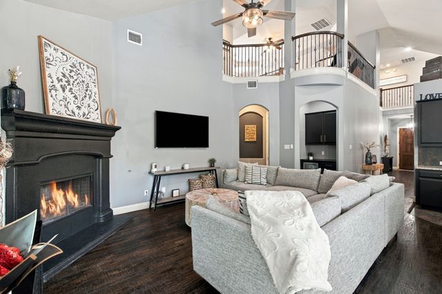 218 Adventus Court, Mansfield, TX 76063