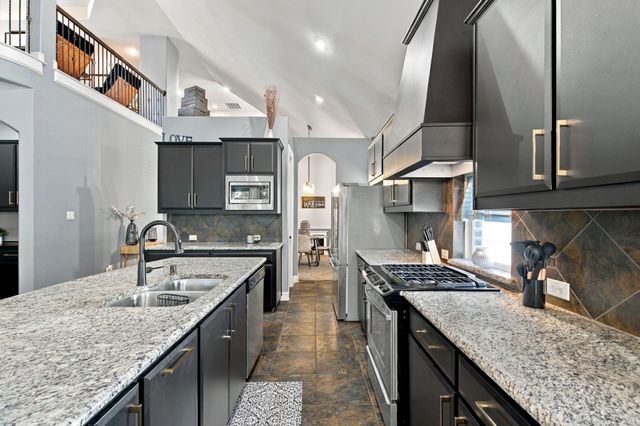 218 Adventus Court, Mansfield, TX 76063