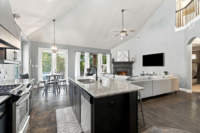 218 Adventus Court, Mansfield, TX 76063