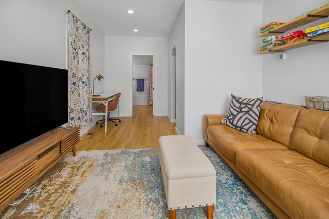 1655 Sherburne Avenue, Saint Paul, MN 55104