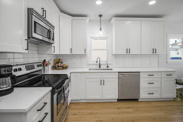 1655 Sherburne Avenue, Saint Paul, MN 55104