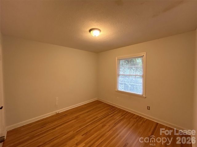 926 Hollywood Street, Charlotte, NC 28211