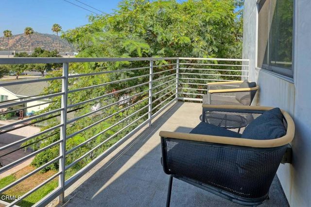 532 W Elk Avenue 5, Glendale, CA 91204