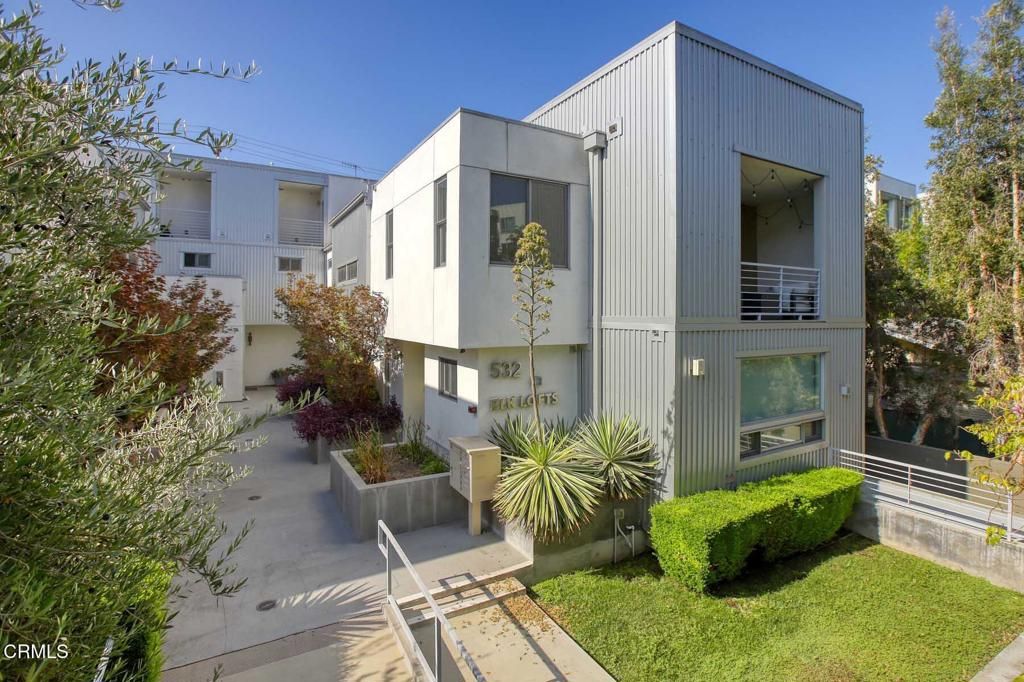 532 W Elk Avenue 5, Glendale, CA 91204