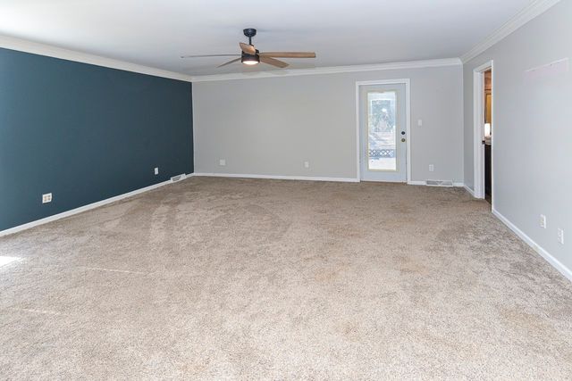 408 McKibbon Ln, Pulaski, TN 38478