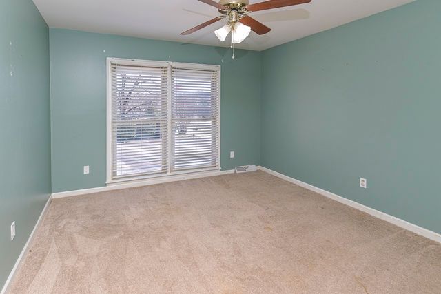 408 McKibbon Ln, Pulaski, TN 38478