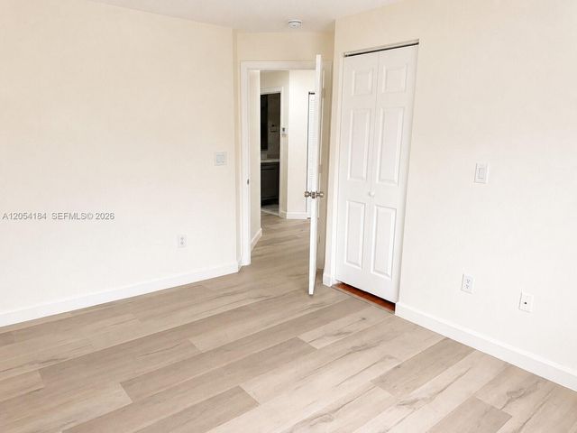 11432 NW 50th Terrace, Doral, FL 33178