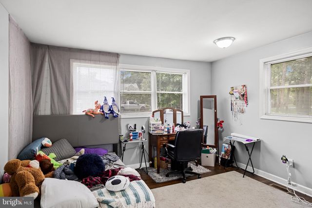 7 LIPPINCOTT AVE, Voorhees, NJ 08043