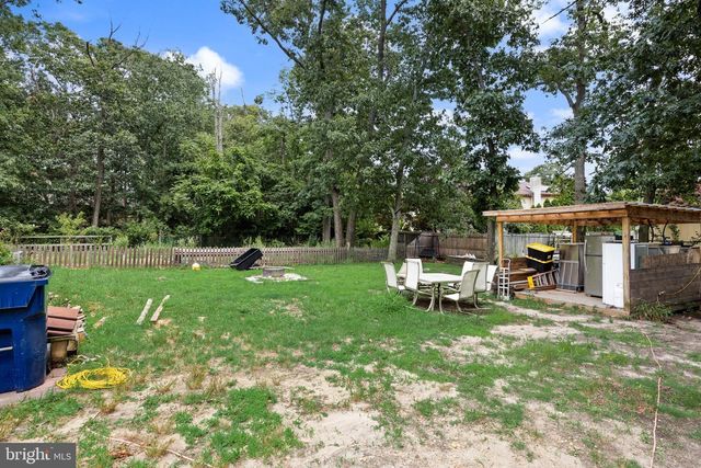 7 LIPPINCOTT AVE, Voorhees, NJ 08043