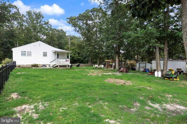 7 LIPPINCOTT AVE, Voorhees, NJ 08043