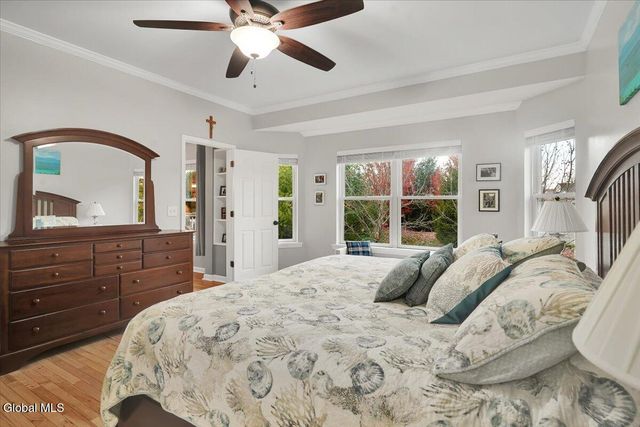 1 Lancaster Court, Halfmoon, NY 12118