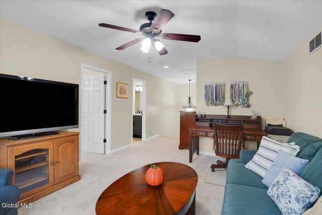 1 Lancaster Court, Halfmoon, NY 12118