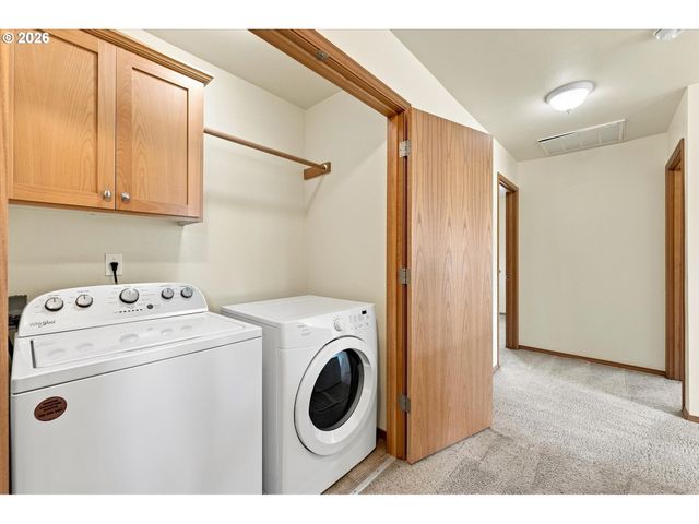 4745 N AMHERST St, Portland, OR 97203