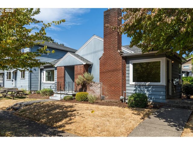 4745 N AMHERST St, Portland, OR 97203