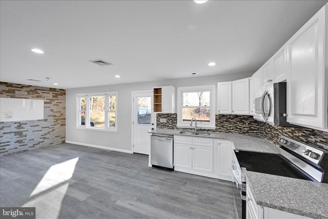 2509 MILL ROAD, Mechanicsburg, PA 17055