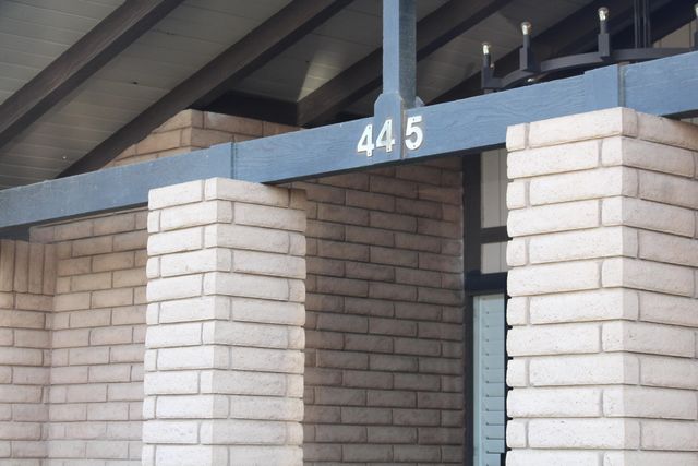 445 E Chevy Chase Drive E, Tulare, CA 93274