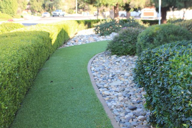 445 E Chevy Chase Drive E, Tulare, CA 93274