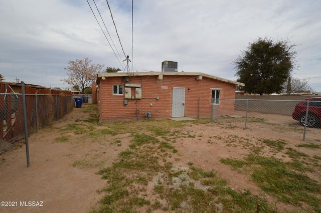 20 E Susana Street, Tucson, AZ 85756