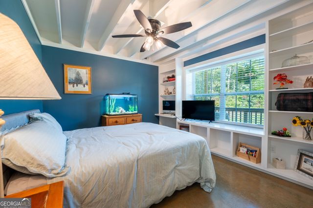 159 Sandy Lane, Rabun Gap, GA 30568