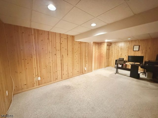 13 Mission Hills Rd, Clinton Twp., NJ 08801