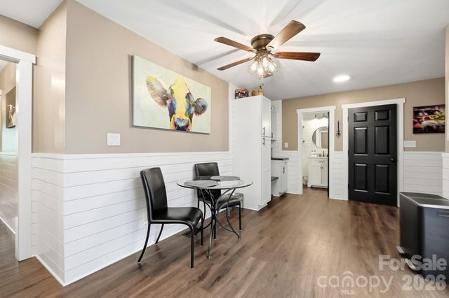 8866 Oldenburg Drive, Mount Pleasant, NC 28124