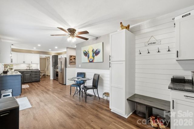 8866 Oldenburg Drive, Mount Pleasant, NC 28124