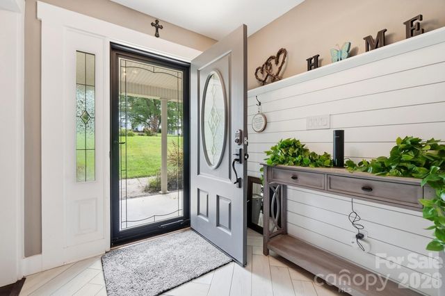 8866 Oldenburg Drive, Mount Pleasant, NC 28124
