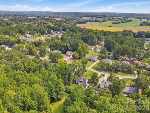 8866 Oldenburg Drive, Mount Pleasant, NC 28124