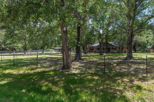 25483 Brushy Creek Drive, Hockley, TX 77447