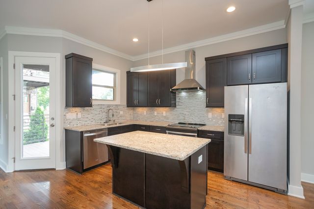 1268A 2nd Ave, S, Nashville, TN 37210