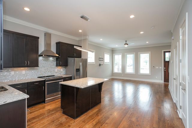 1268A 2nd Ave, S, Nashville, TN 37210