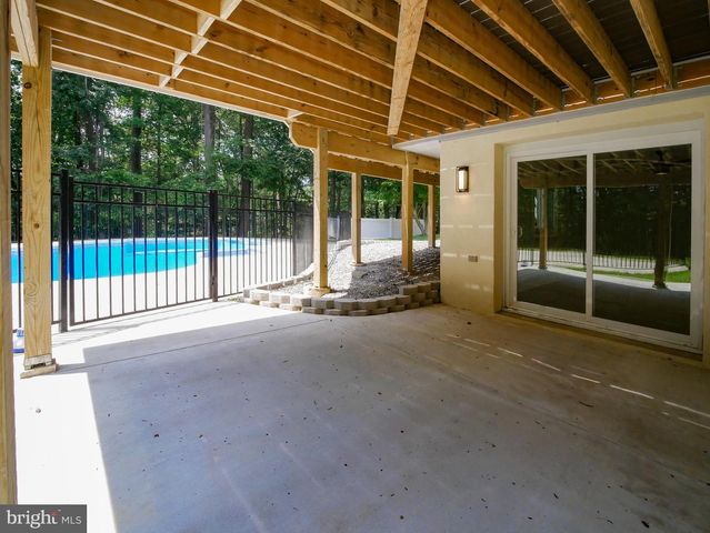 1375 POND VIEW LN, Newtown Square, PA 19073