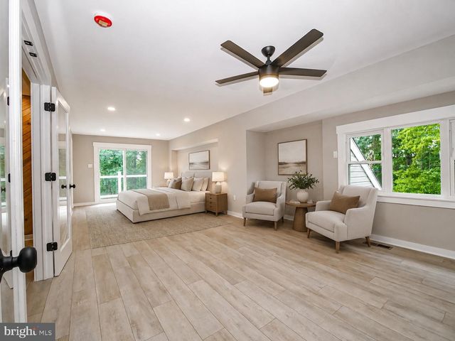 1375 POND VIEW LN, Newtown Square, PA 19073