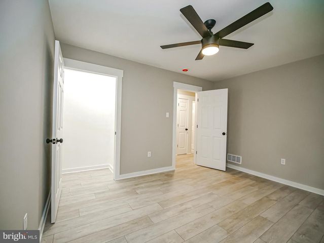 1375 POND VIEW LN, Newtown Square, PA 19073