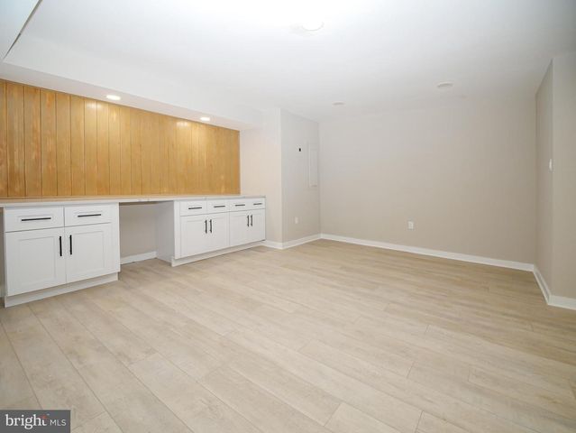 1375 POND VIEW LN, Newtown Square, PA 19073