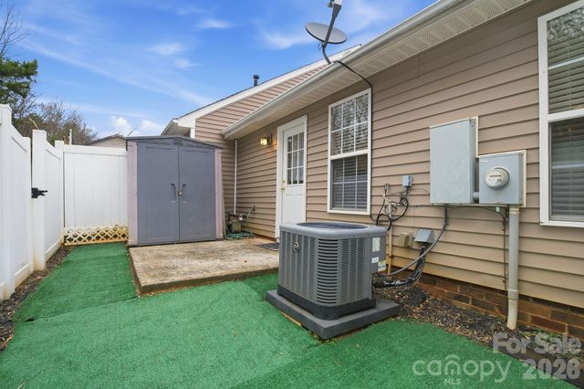 956 Olde Towne Way, Rock Hill, SC 29732