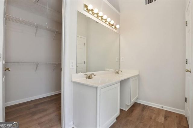 2295 Winthrope Way Drive, Alpharetta, GA 30009