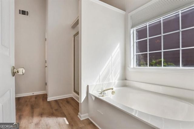 2295 Winthrope Way Drive, Alpharetta, GA 30009