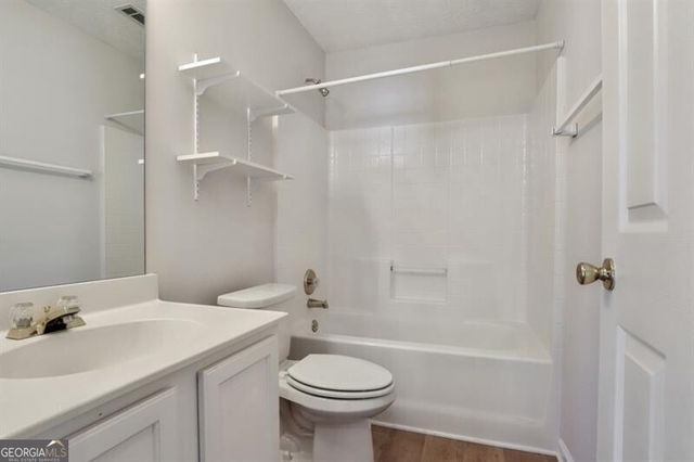 2295 Winthrope Way Drive, Alpharetta, GA 30009