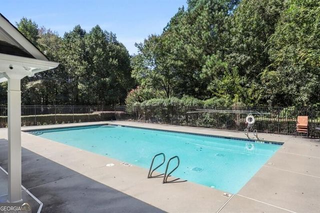 2295 Winthrope Way Drive, Alpharetta, GA 30009