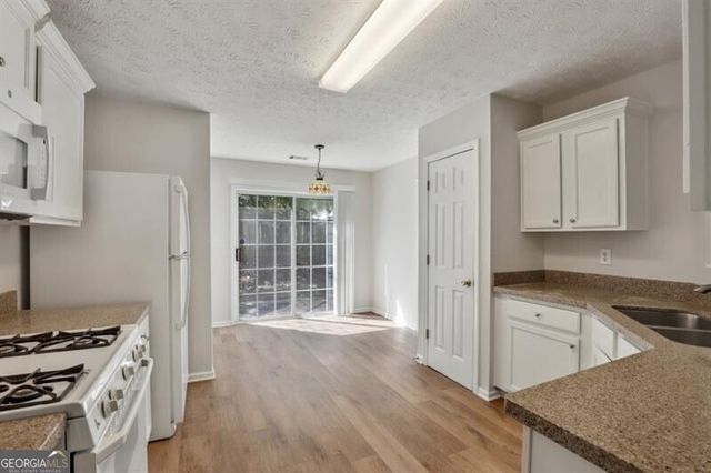 2295 Winthrope Way Drive, Alpharetta, GA 30009