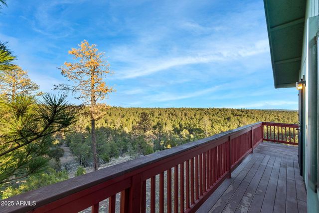 2901 RIDGE Circle, Overgaard, AZ 85933